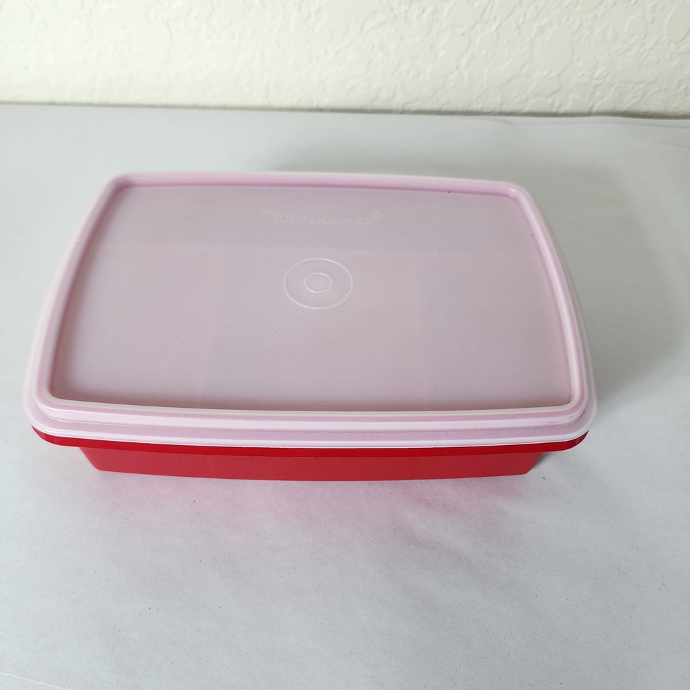 Tupperware TupperCraft Red Divided Storage Box with Lid 767-13 Made in USA